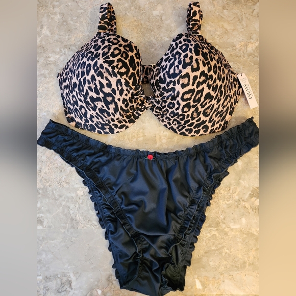 VS PINK Frankies Bikinis Twist Removable PushUp Hudson Bikini Set - Picture 2 of 4